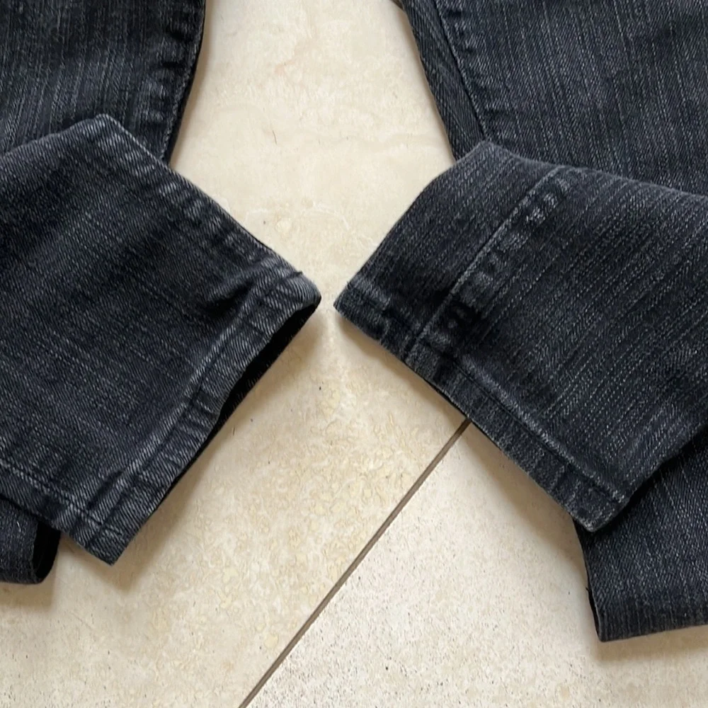 Jeans - Picture 3 of 6